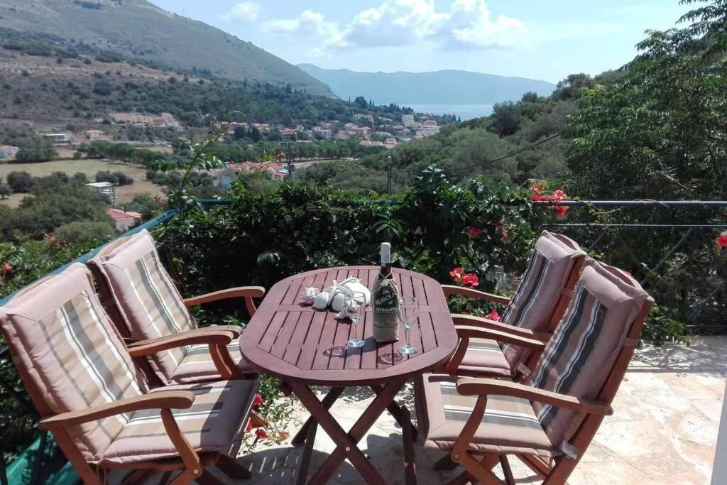 Villa Hara Agia Efimia Luaran gambar