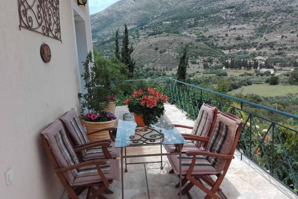 Villa Hara Agia Efimia Luaran gambar