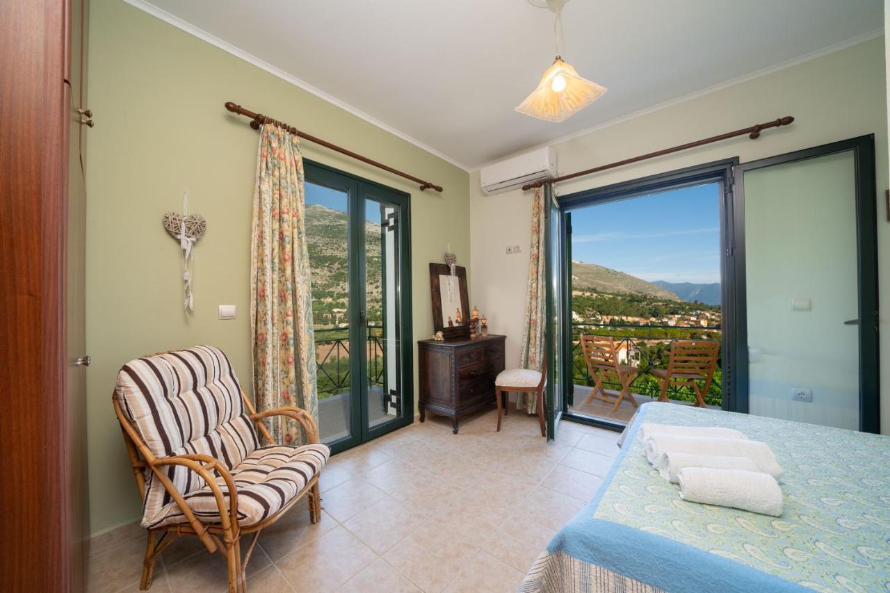 Villa Hara Agia Efimia Luaran gambar
